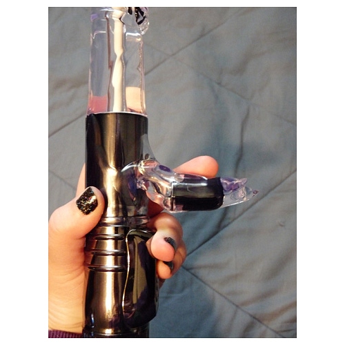 Flexible clitoral arm