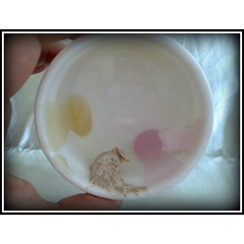 Simply Sensual 5- Product Comparison with (LtoR)Freeman&#39;s, St Ives, Qtica, Simply Sensual after 1minute