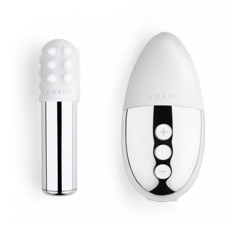 Product: Le Wand little pleasures set