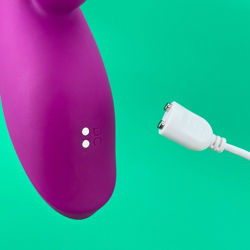 Tri-X sucker - Buy Triple clit sucking vibrator at EdenFantasys Tri-X sucker - Buy Triple clit sucking vibrator at EdenFantasys