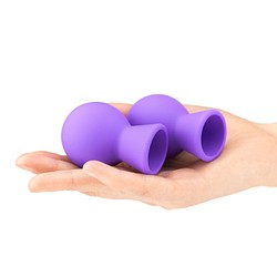 Large nipple suckers