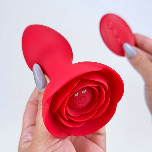 Rose vibrating plug