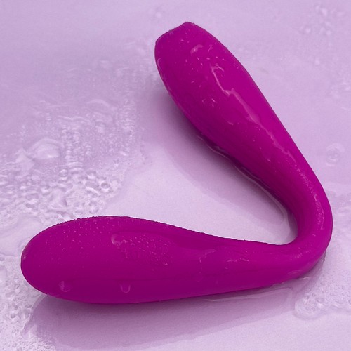 Flexio - C shaped vibrator