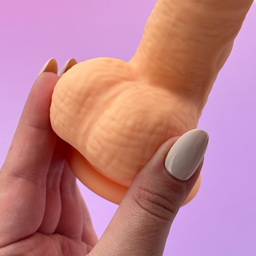 Secret lover - Buy Suction cup dildo vibrator at EdenFantasys