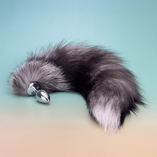 Vixen - Metal Buttl Plug With Fur Tail - EdenFantasys
