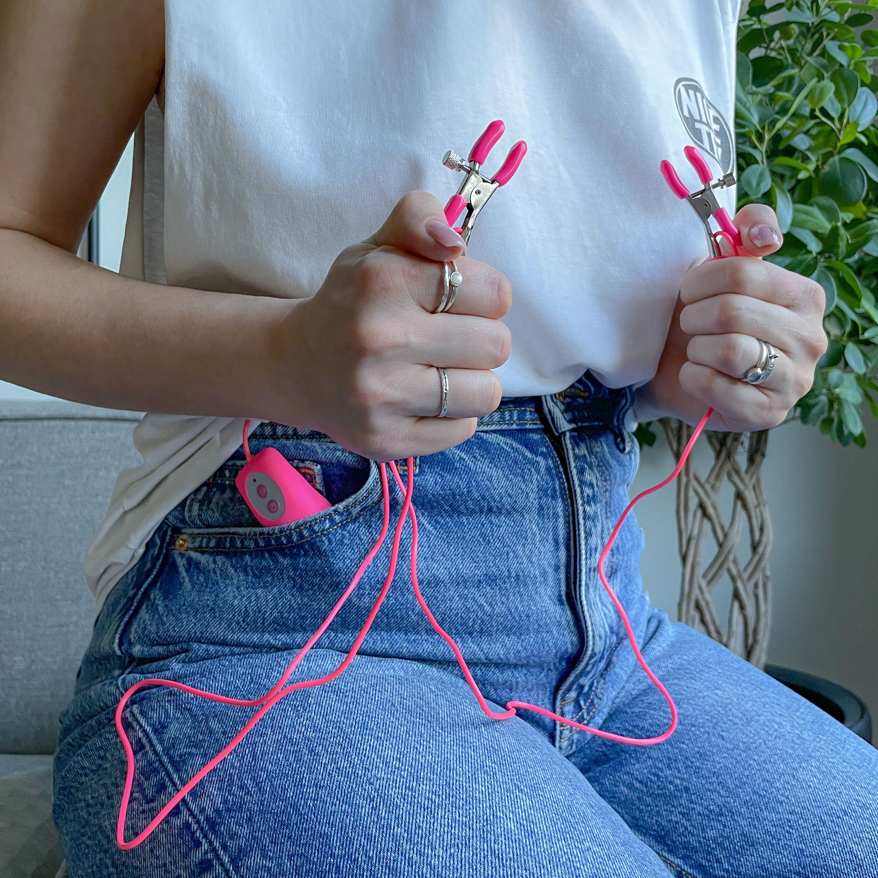 Product: Sweet vibrating nipple clamps