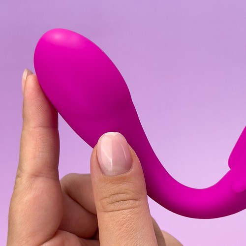 Butterfly share - Vibrating strapless strap on