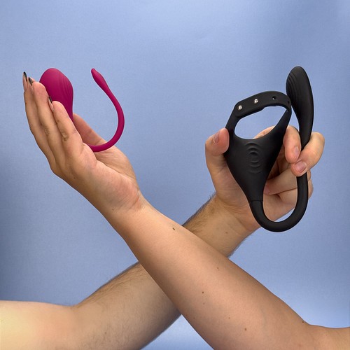 couples using vibrators Wearable Couple's Vibrator – MysteryVibe main image 1