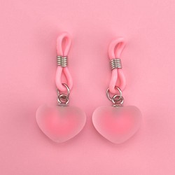Heart nip ties