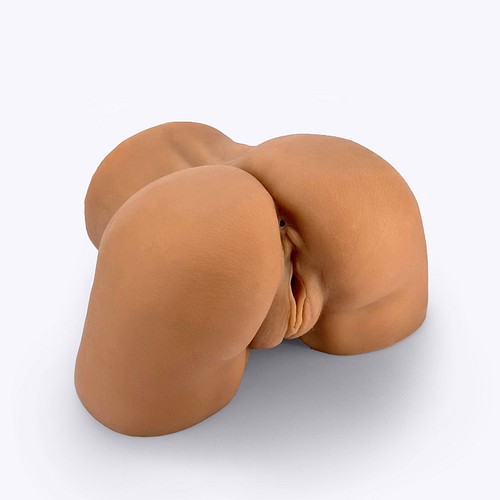 Twerking Jasmine — image 1