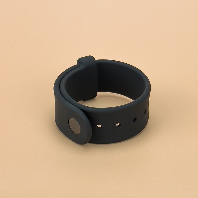 Product: Adjustable band