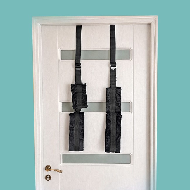 Product: Swing By