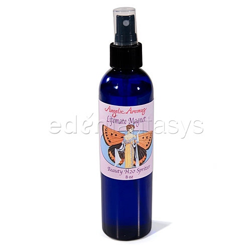 Product: Lifemate magnet spritzer