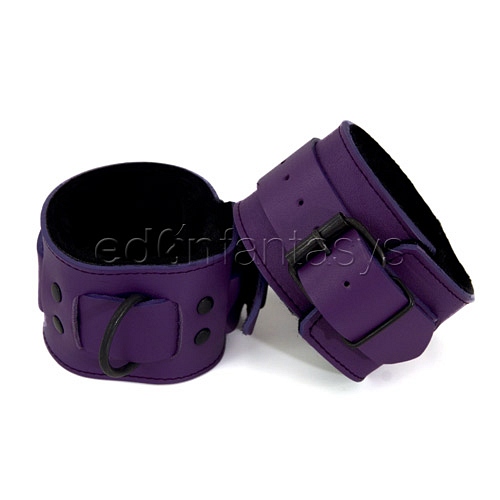 Product: Crave  wrist restraints