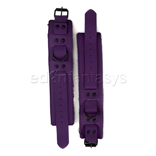 Product: Crave  wrist restraints