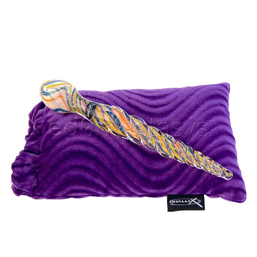 Product: Twisted lattachino love wand
