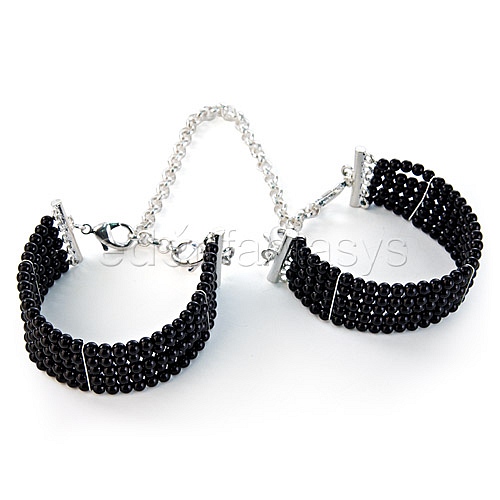 Product: Plaisir nacre black pearl cuffs