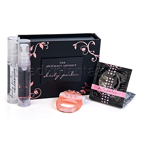 Product: The intimacy love kit