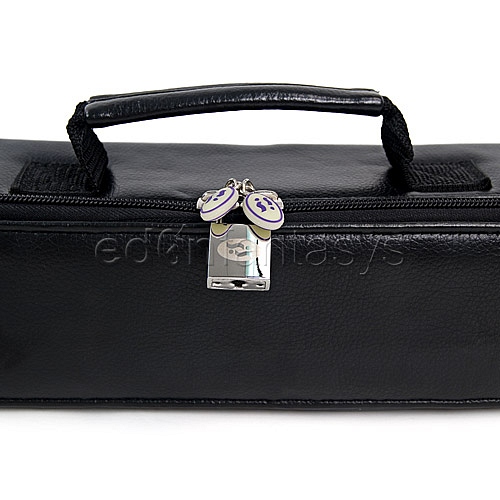 Product: Flogger case