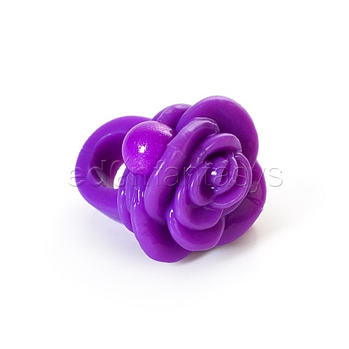 Product: Gossip ring