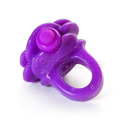 Product: Gossip ring