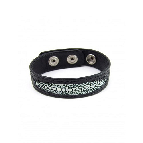 Product: Sting ray cock ring