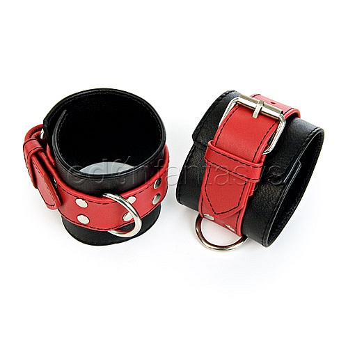 Product: Wrist restraints