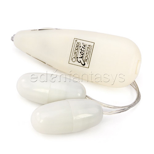 Product: Pocket exotic glow double bullet