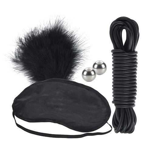 Product: Nick Hawk tie me up and tease me kit