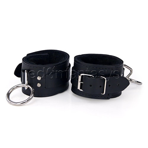 Product: Fleece lined wrist restraints