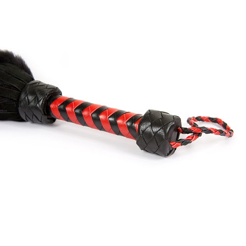 Product: Mini faux fur flogger