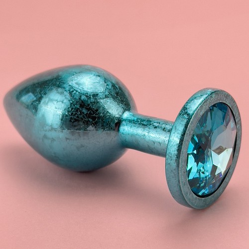 Booty crystal