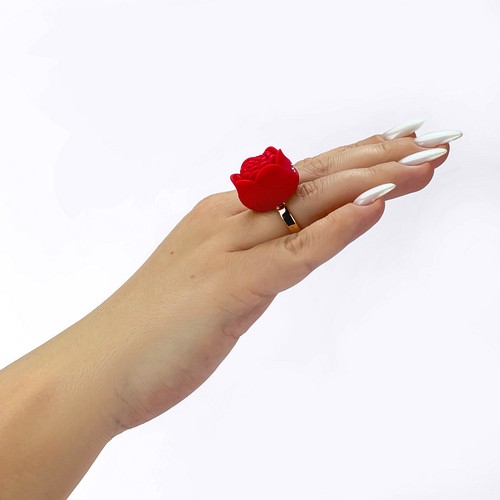 Rose ring — image 1