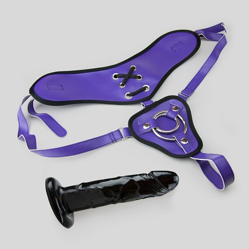 Wide back vegan harness and 8" dildo set