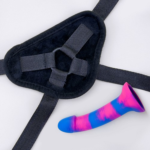 Soft touch harness and 6 3/4" silicone dildo set