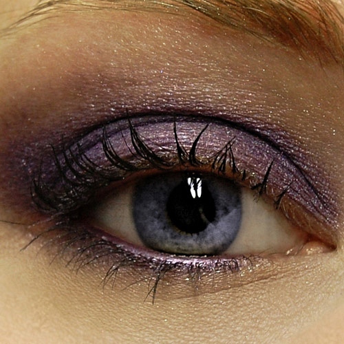 Product: Mineral eye shadow