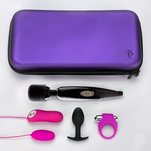 All-in-one couples gift set