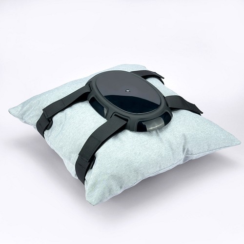 Riding base with straps