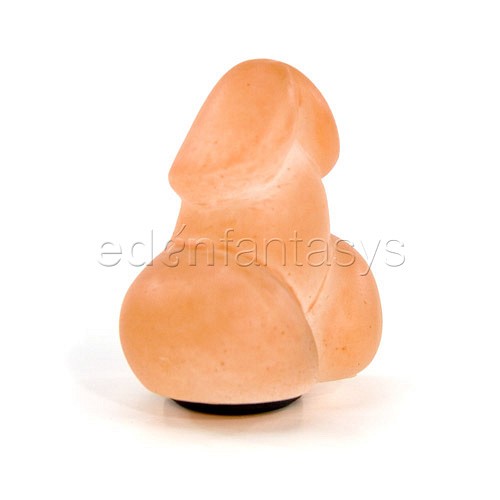 Product: Dickie magnet