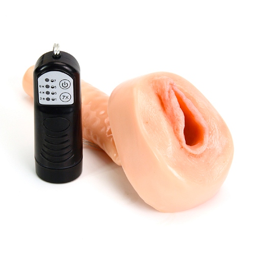 Product: 7x Fantasy Vibrating Eve's Pussy